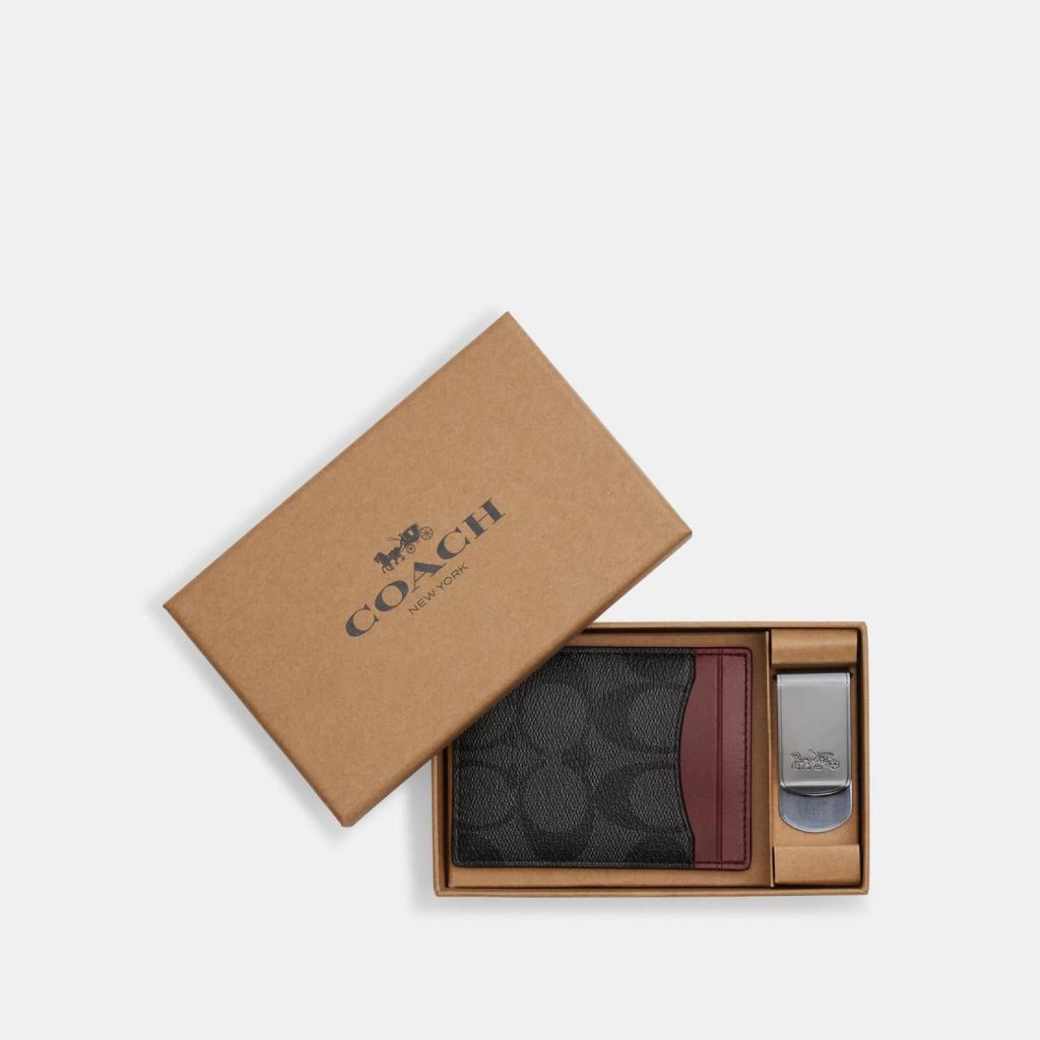 COACH OUTLET®  Boxed Card Case And Belt Gift Set In Colorblock Signature  Canvas