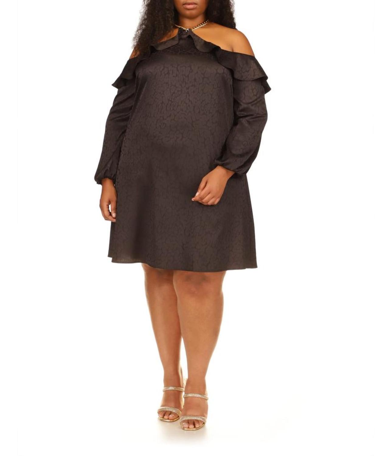 Plus size off 2024 the shoulder mini dress