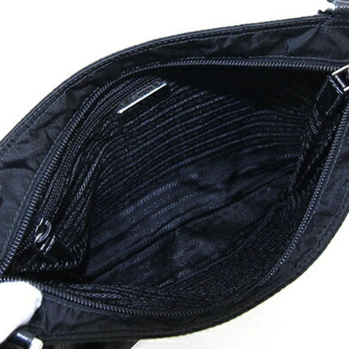 Prada Tessuto  Synthetic Shoulder Bag (Pre-Owned)