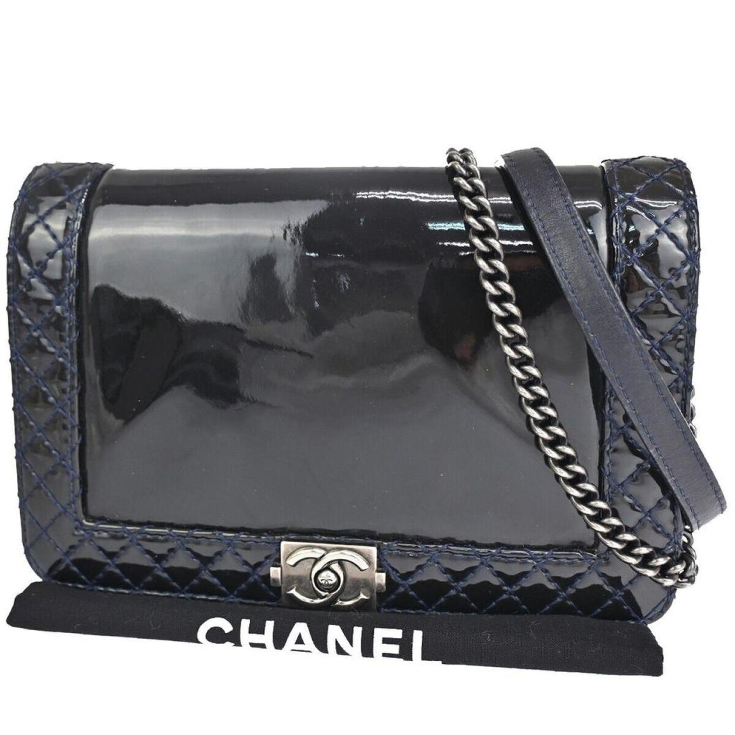 Chanel Boy  Patent Leather Shoulder Bag (Pre-Owned)