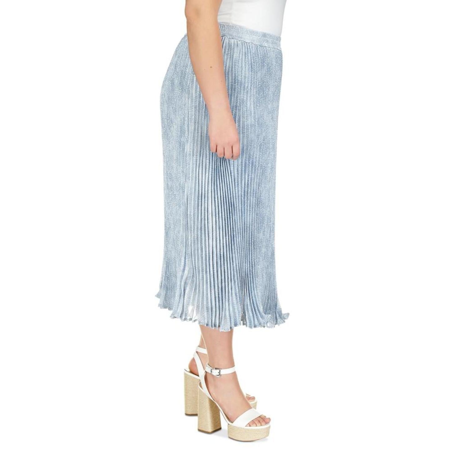 Plus Size Petal-Print Pleated Midi Skirt