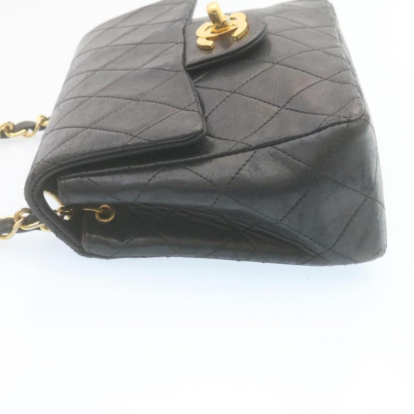 Chanel Timeless Leather Shoulder Bag (Pre-Owned)