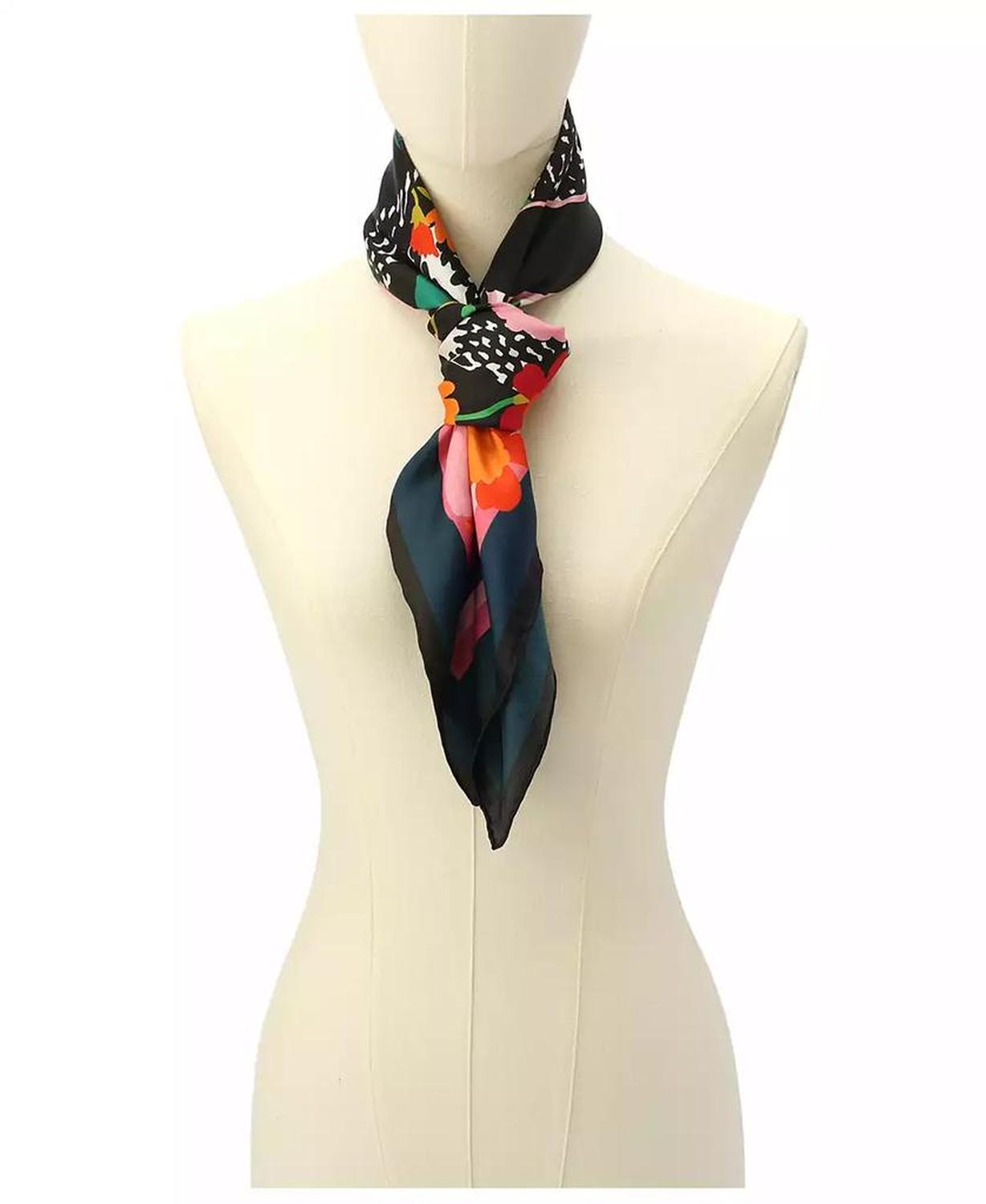 Women's Garden Snake Silk Square Scarf