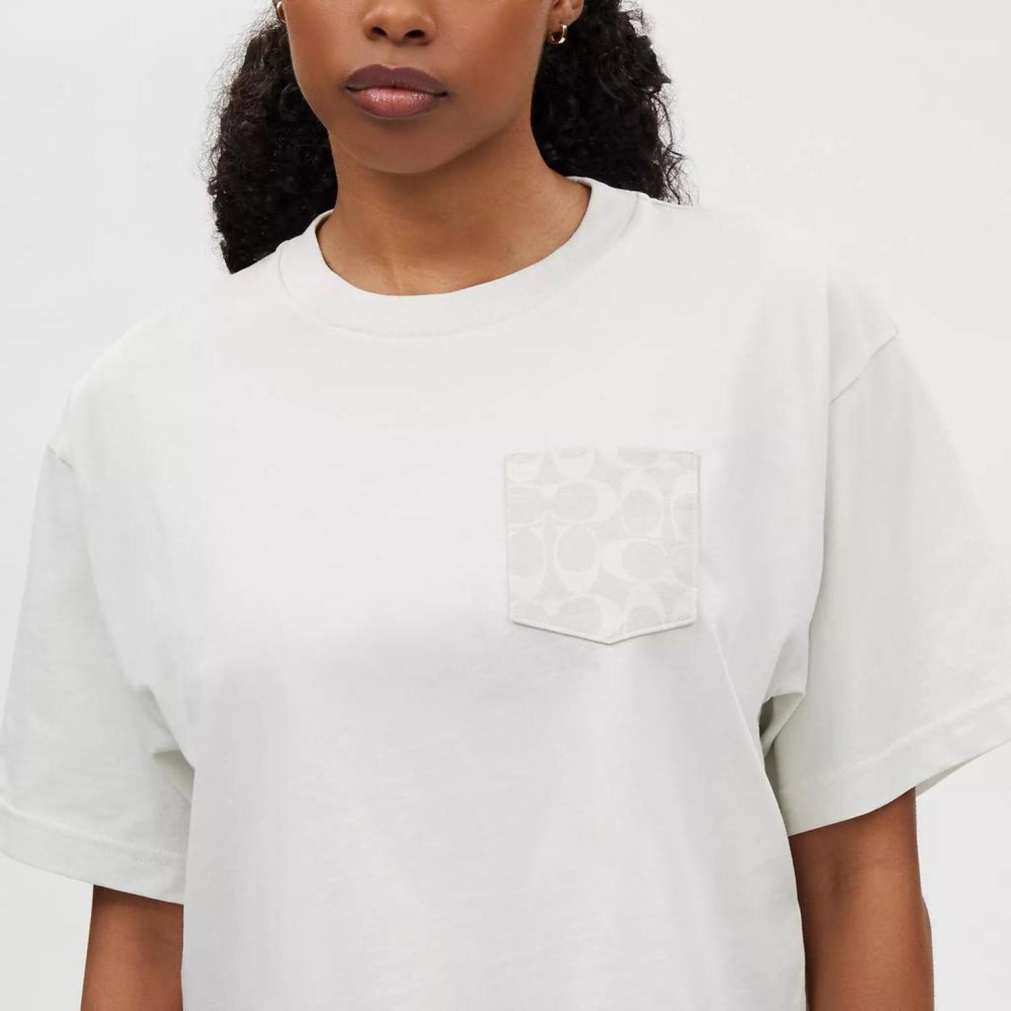 Coach Outlet Cropped T Shirt With Signature Pocket In Organic Cotton