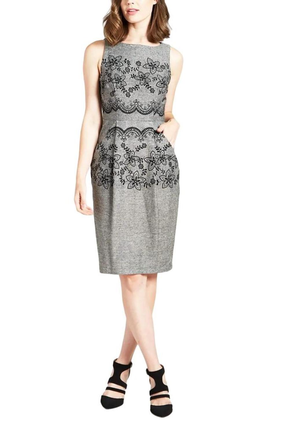 Flocked Scallop Cato Sheath Dress In Grey