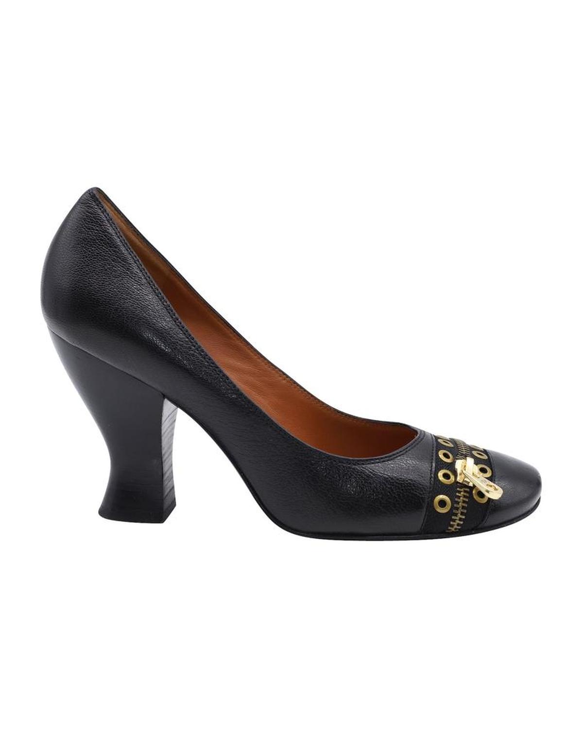 Marc By Marc Jacobs Pumps with Zipper Grommet Design in Black Leather