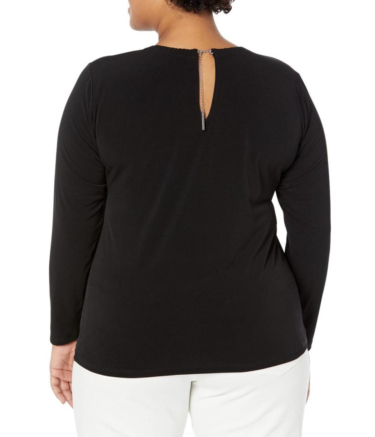 Plus Size Solid Chain Cutout Top