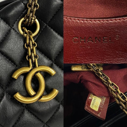 Chanel Mademoiselle  Leather Shoulder Bag (Pre-Owned)