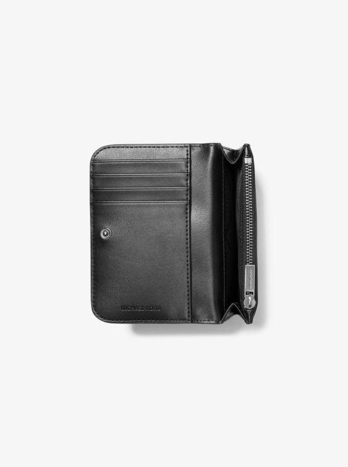 Hudson Pebbled Leather Billfold Wallet