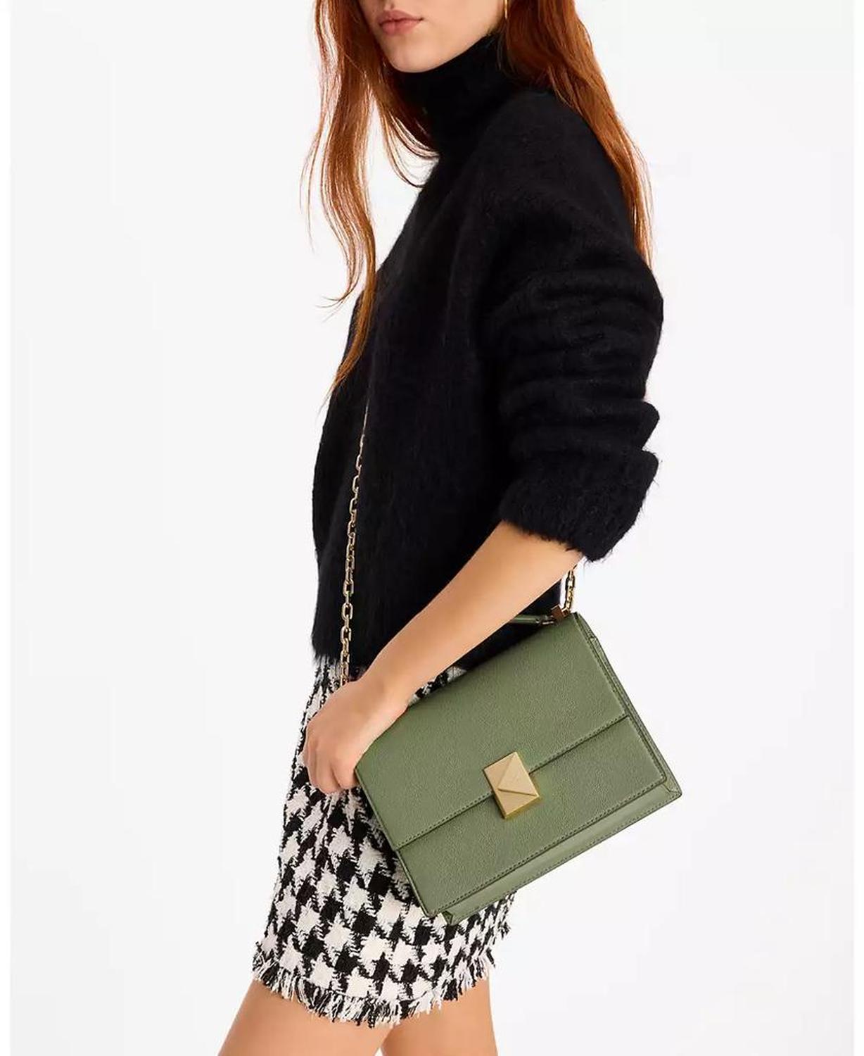 Deco Pebbled Leather Chain Shoulder Bag