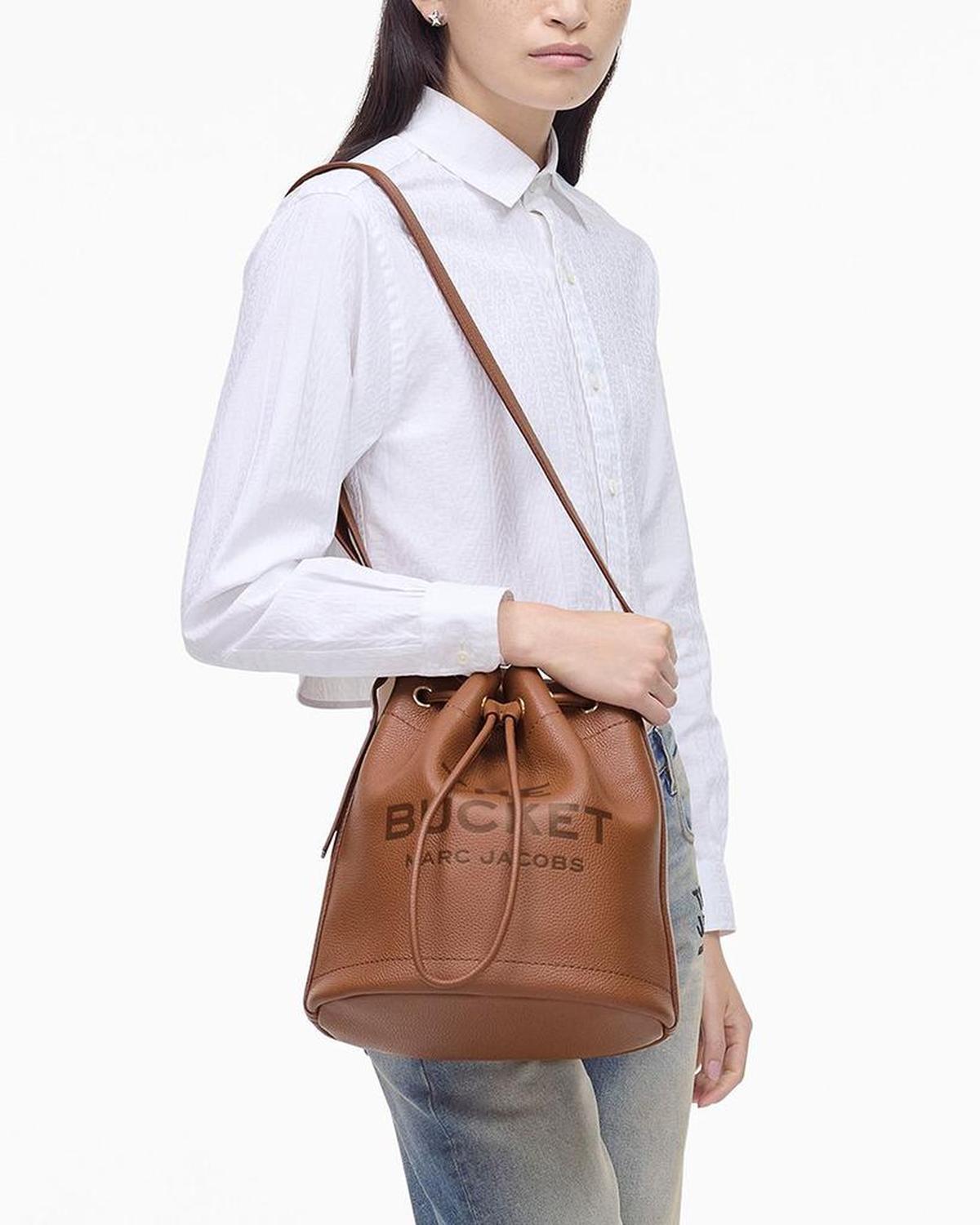 The Leather Shoulder Bucket Bag