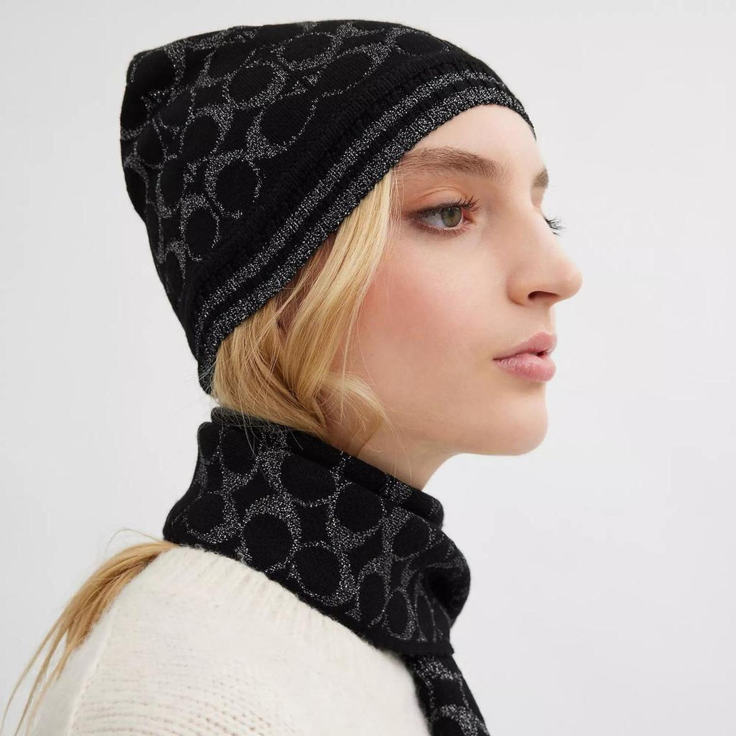 Coach Outlet Signature Metallic Knit Beanie