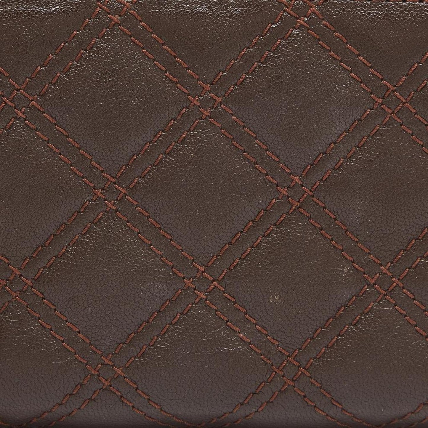 Marc Jacobs Quilted Leather Deluxe Zip Around Wallet