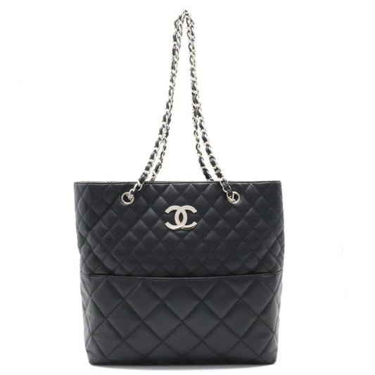 Chanel Matelassé  Leather Tote Bag (Pre-Owned)