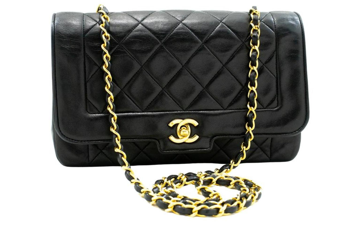 Chanel Matelassé  Leather Shoulder Bag (Pre-Owned)