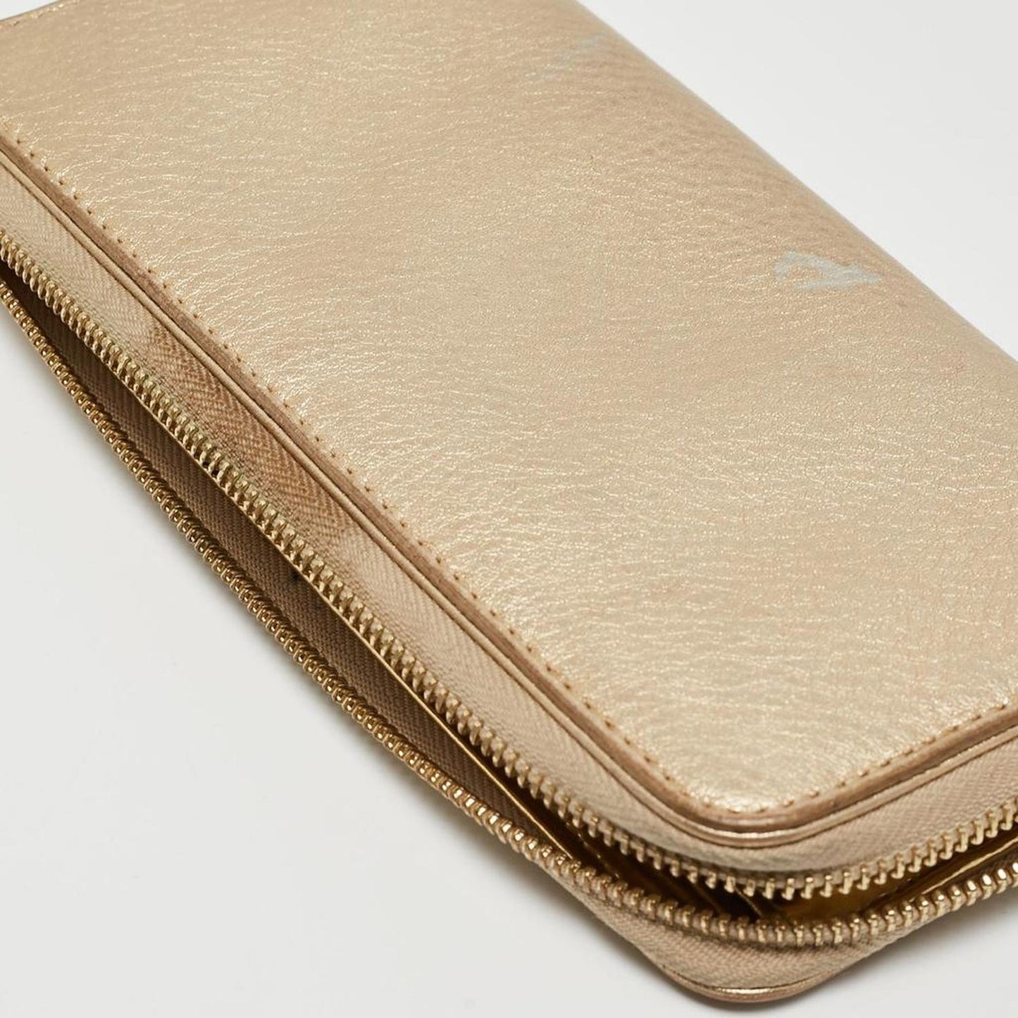 Michael Kors Gold Leather Jet Set Zip Around Continental Wallet