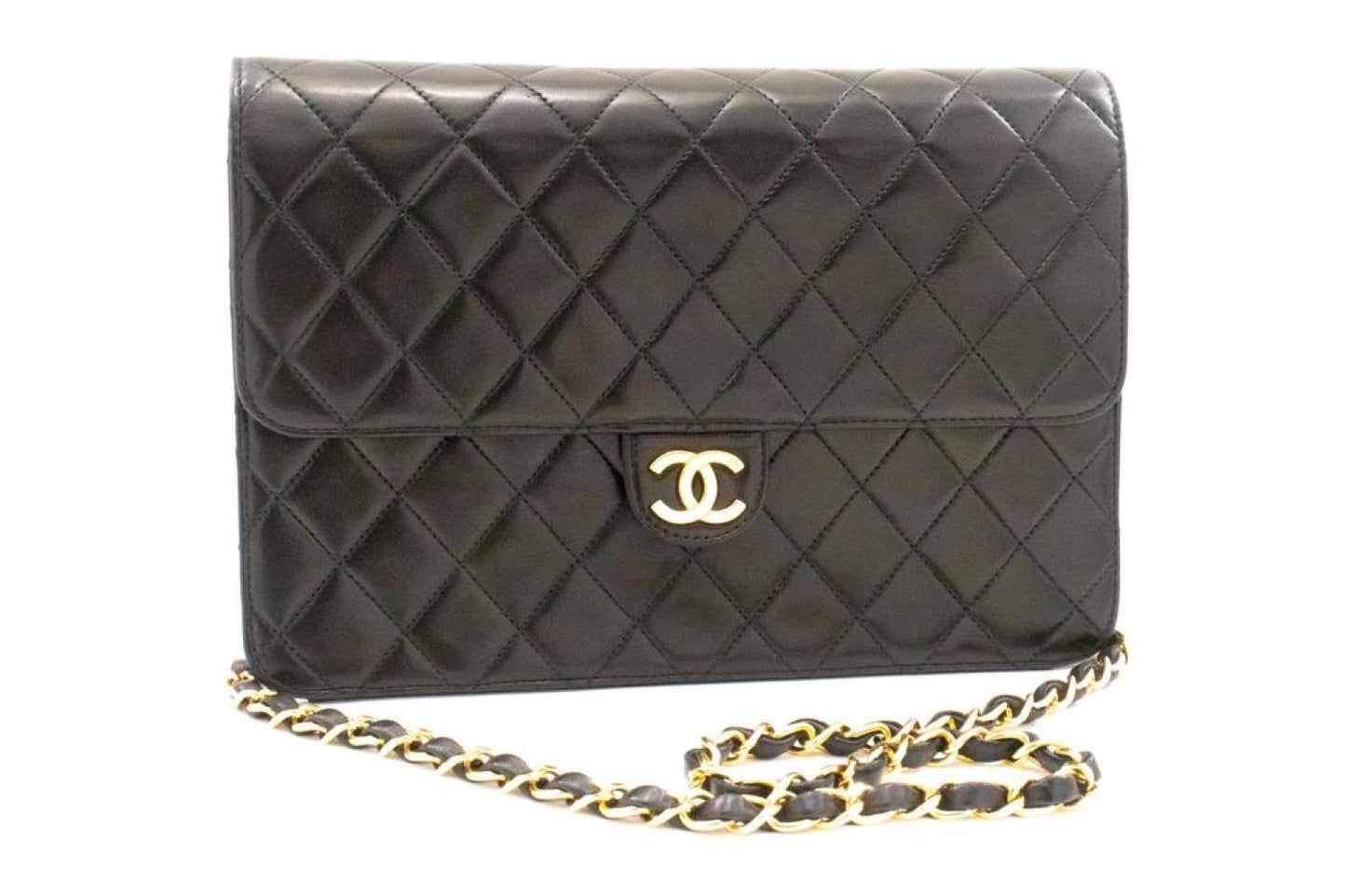 Chanel Matelassé Leather Shoulder Bag (Pre-Owned)