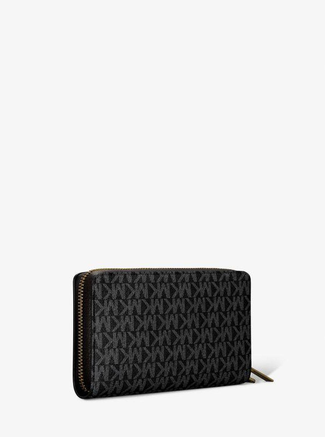 Jet Set Large Signature Logo Smartphone Wallet