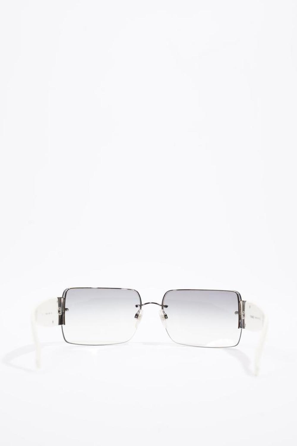 Chanel Crystal Cc Sunglasses Cream / Lens Acetate 62Mm 15Mm