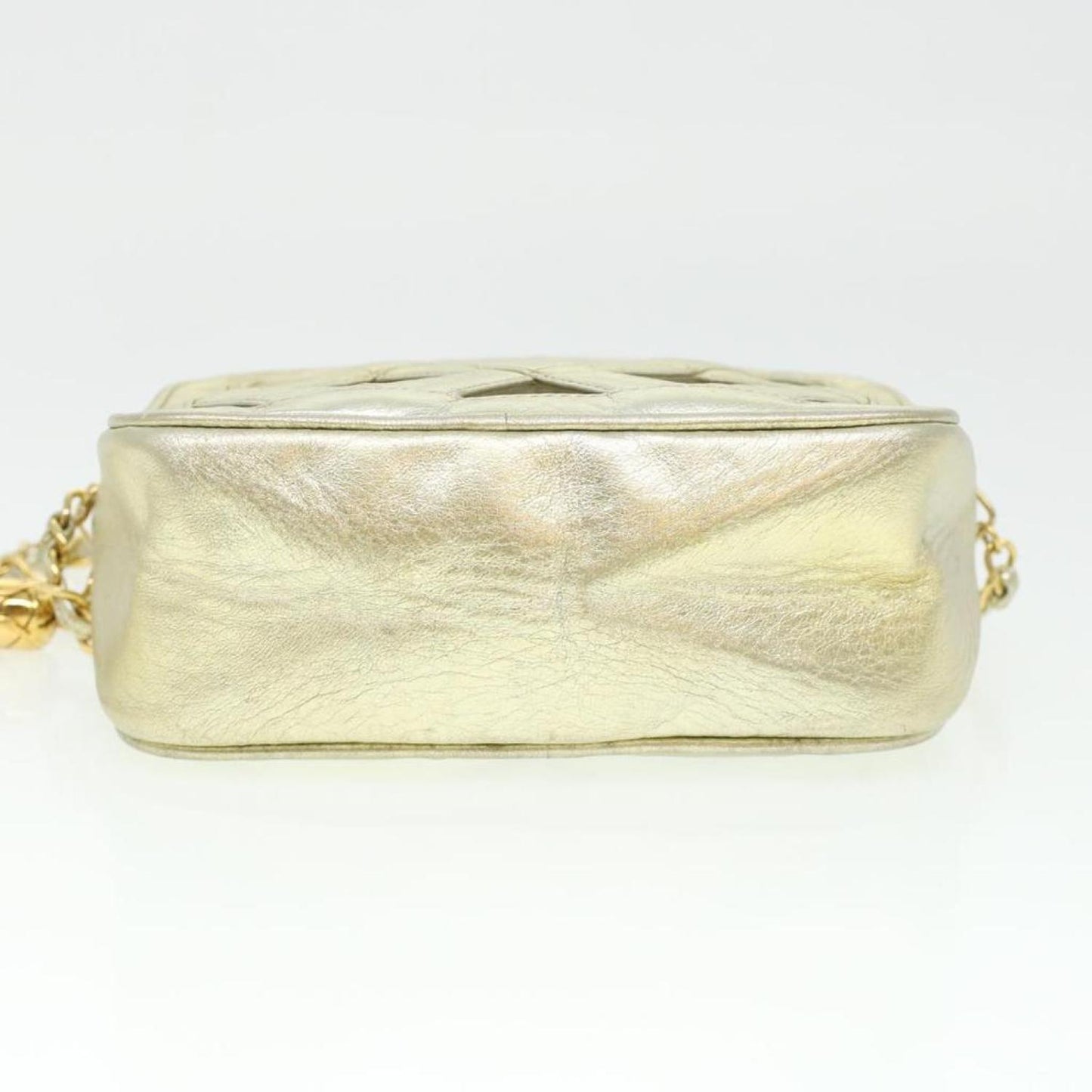 Chanel Leather Shoulder Bag (Pre-Owned)