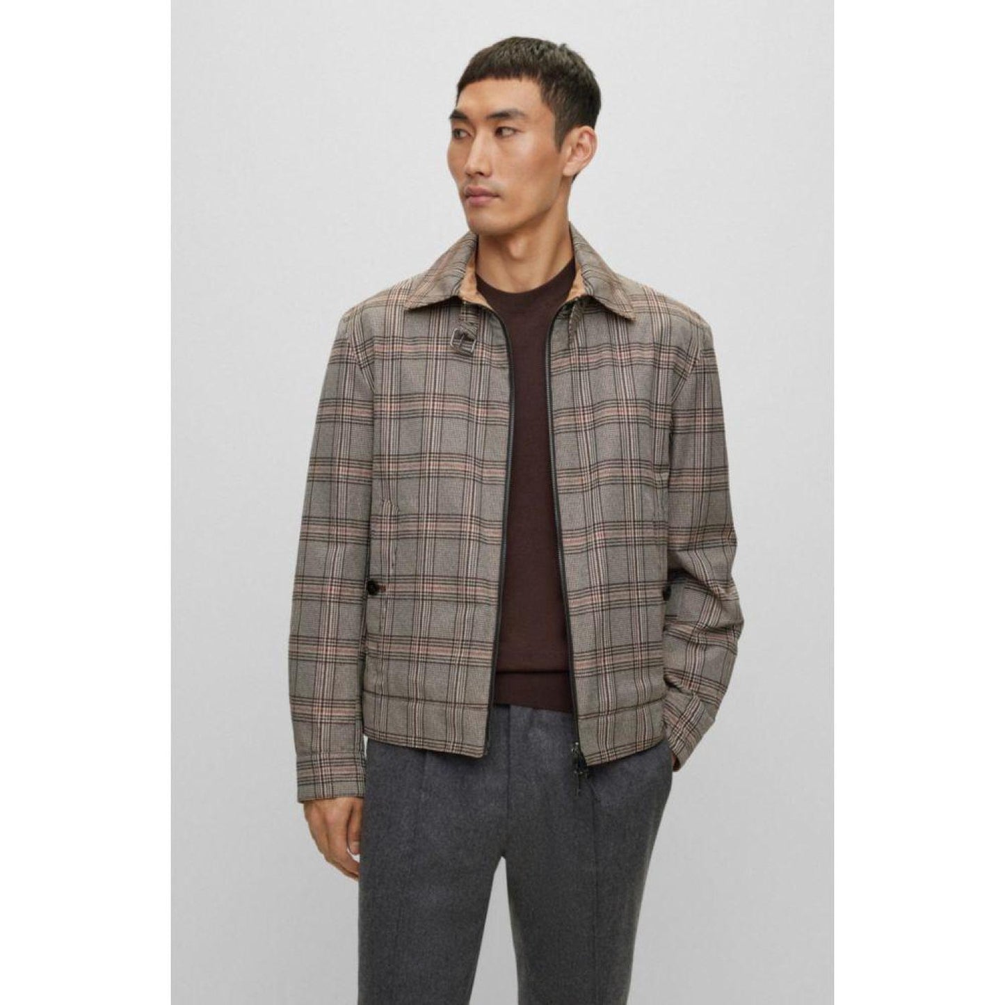 Water-repellent reversible blouson-style jacket with check pattern