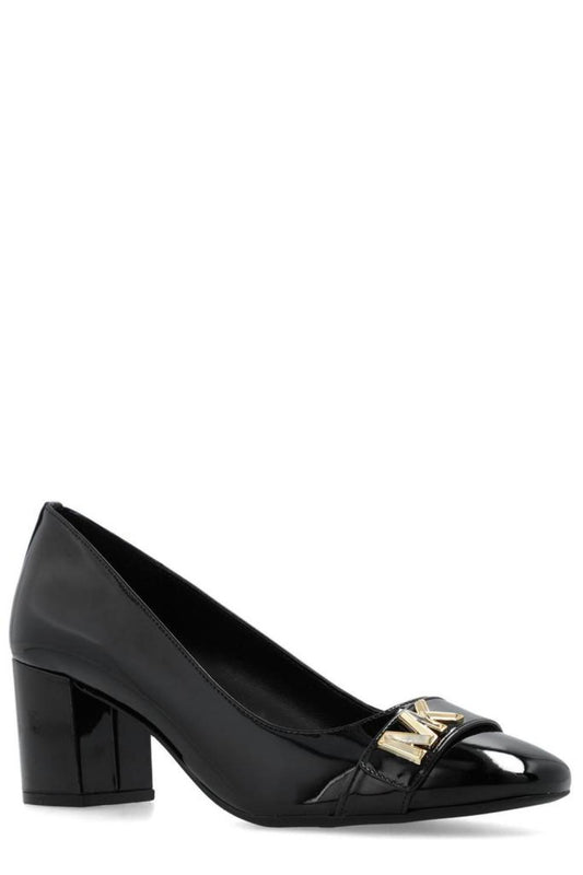 Michael Michael Kors Jilly Logo Plaque Pumps