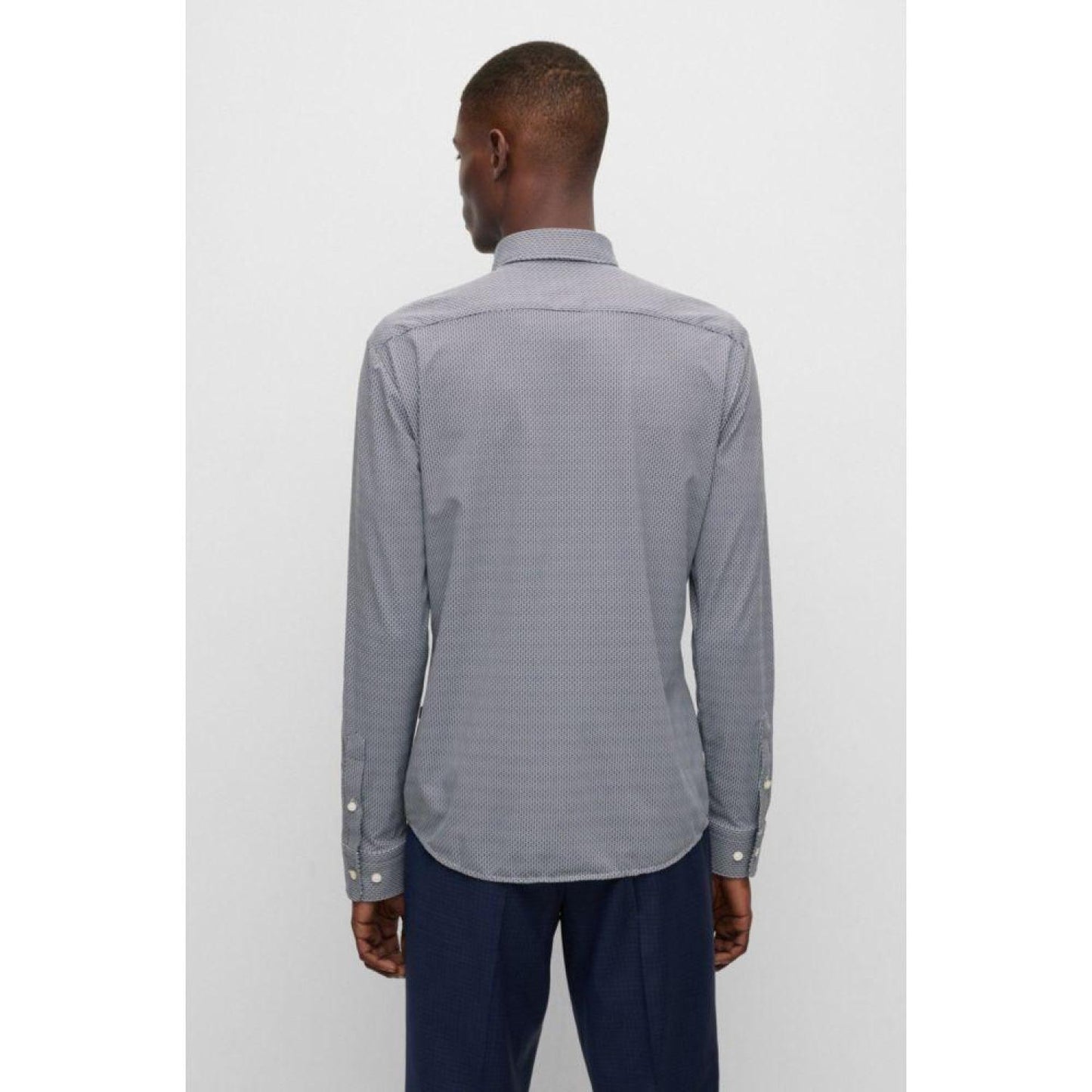 Slim-fit shirt in patterned performance-stretch jersey