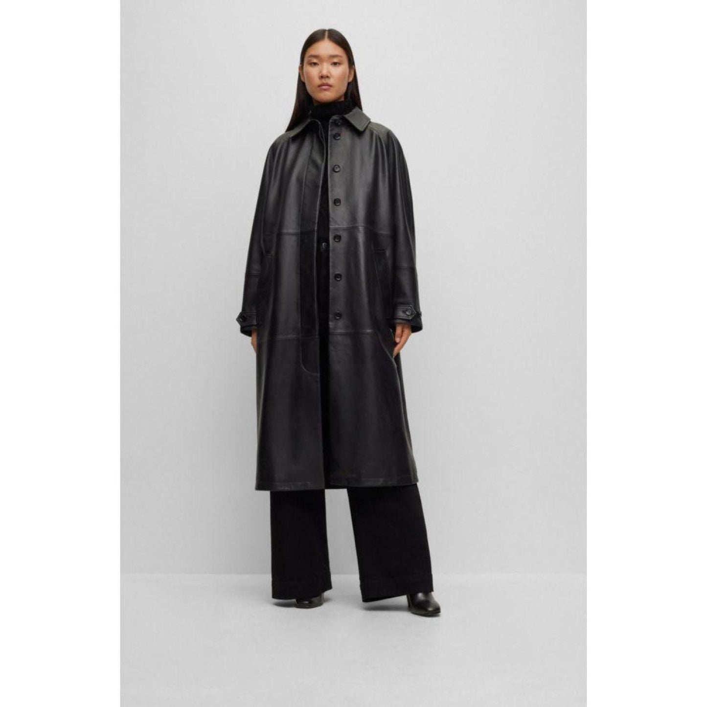 Relaxed-fit coat in Nappa leather with concealed closure