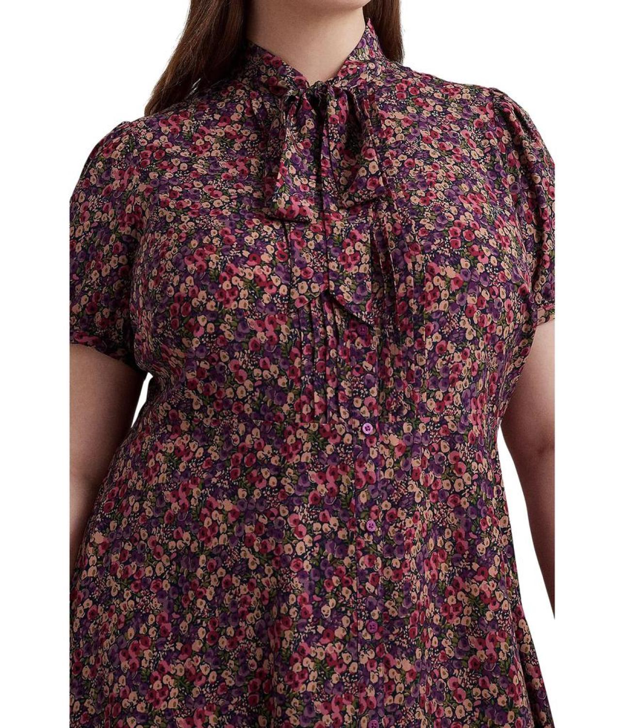 Plus Size Floral Crepe Tie Neck Shirtdress