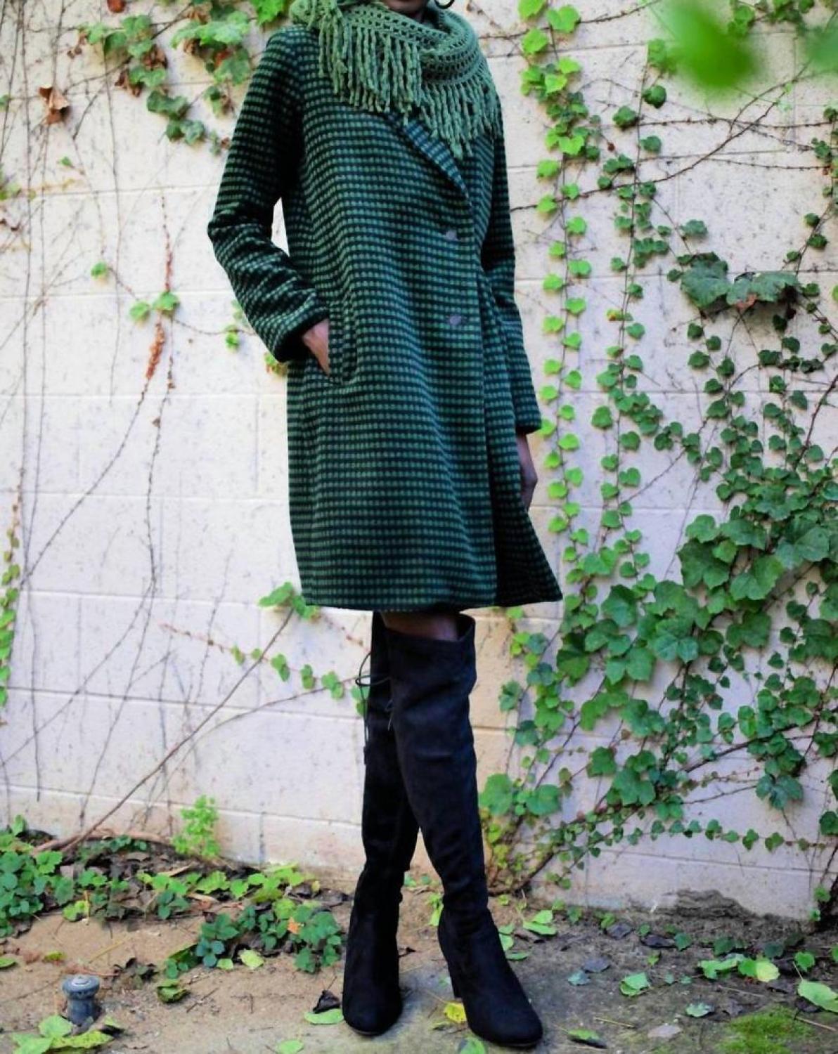 Chester Coat In Green Dot