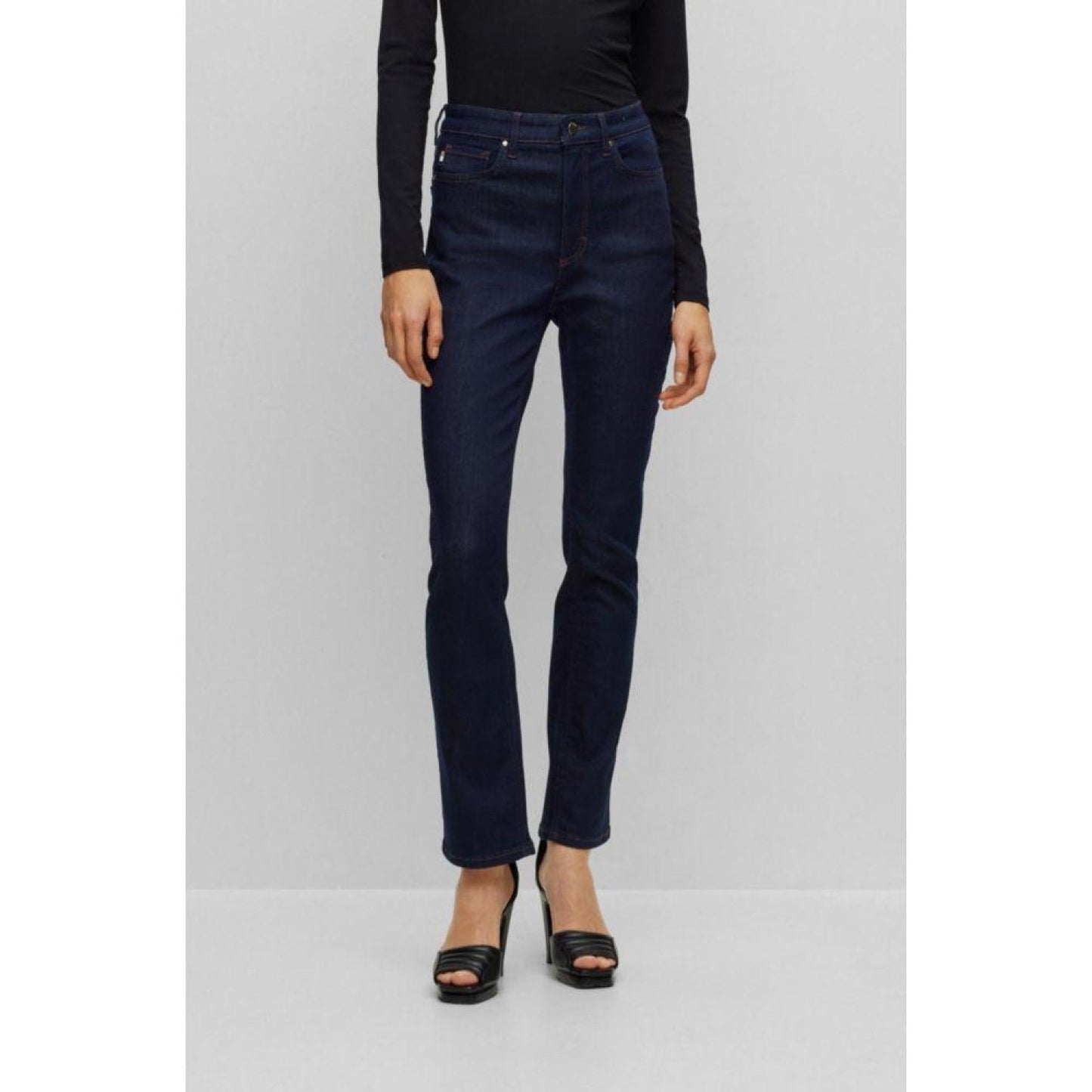 High-waisted jeans in blue super-stretch denim