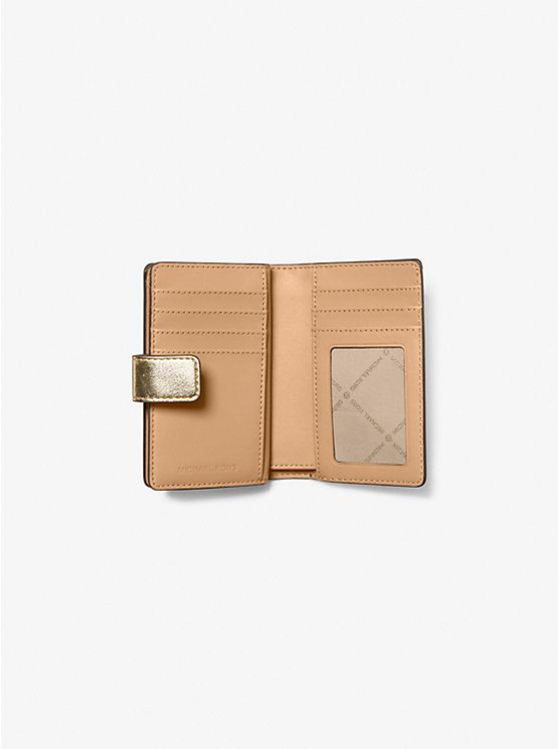 Medium Patent Wallet