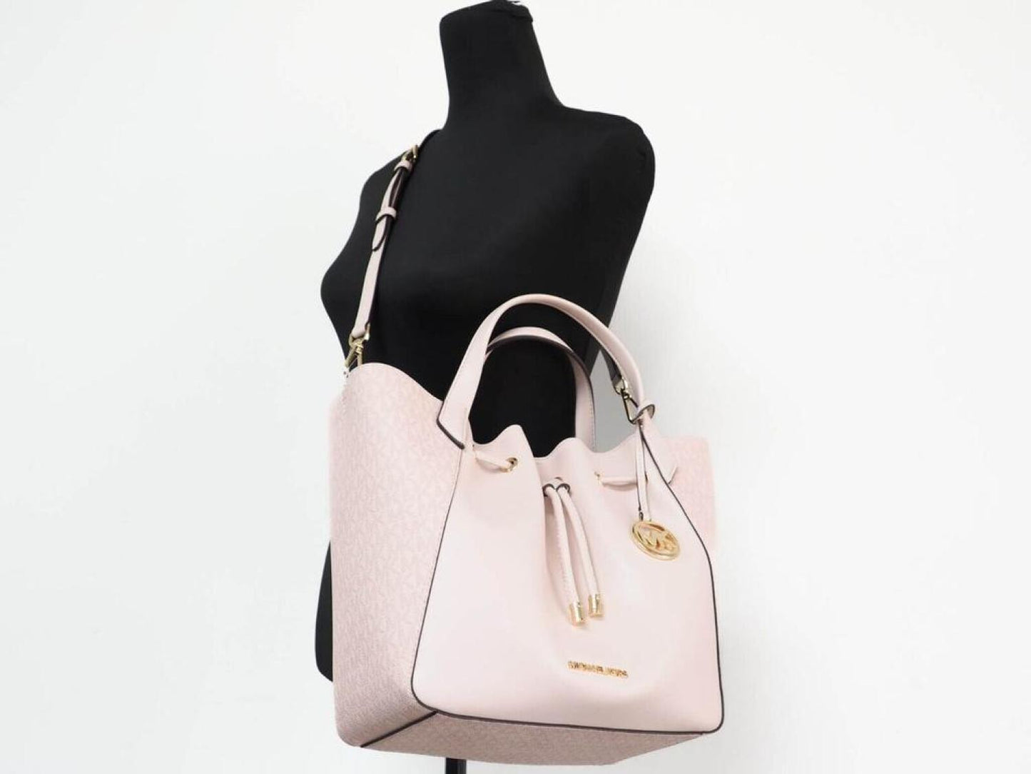 Michael Kors Phoebe Large Powder Blush PVC Leather Drawstring Grab Bag Women's Handbag