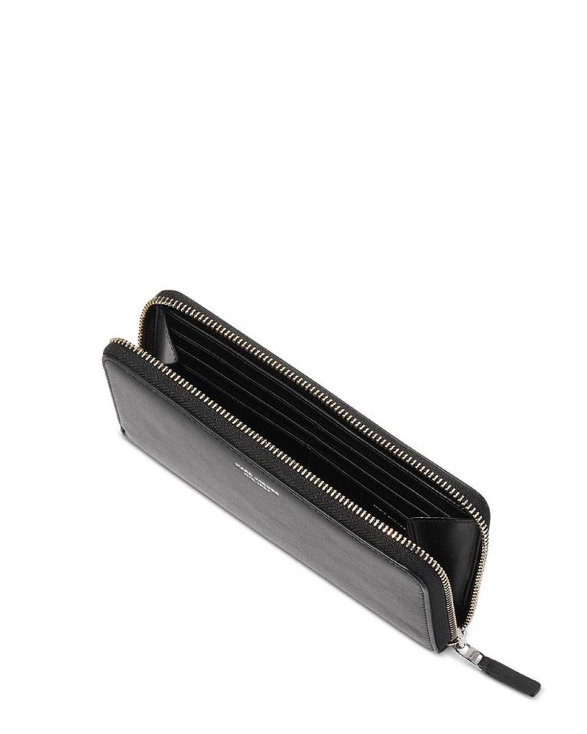 The Continental Wristlet