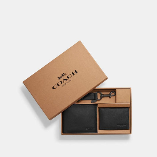 Coach Outlet Boxed 3 In 1 Wallet Gift Set