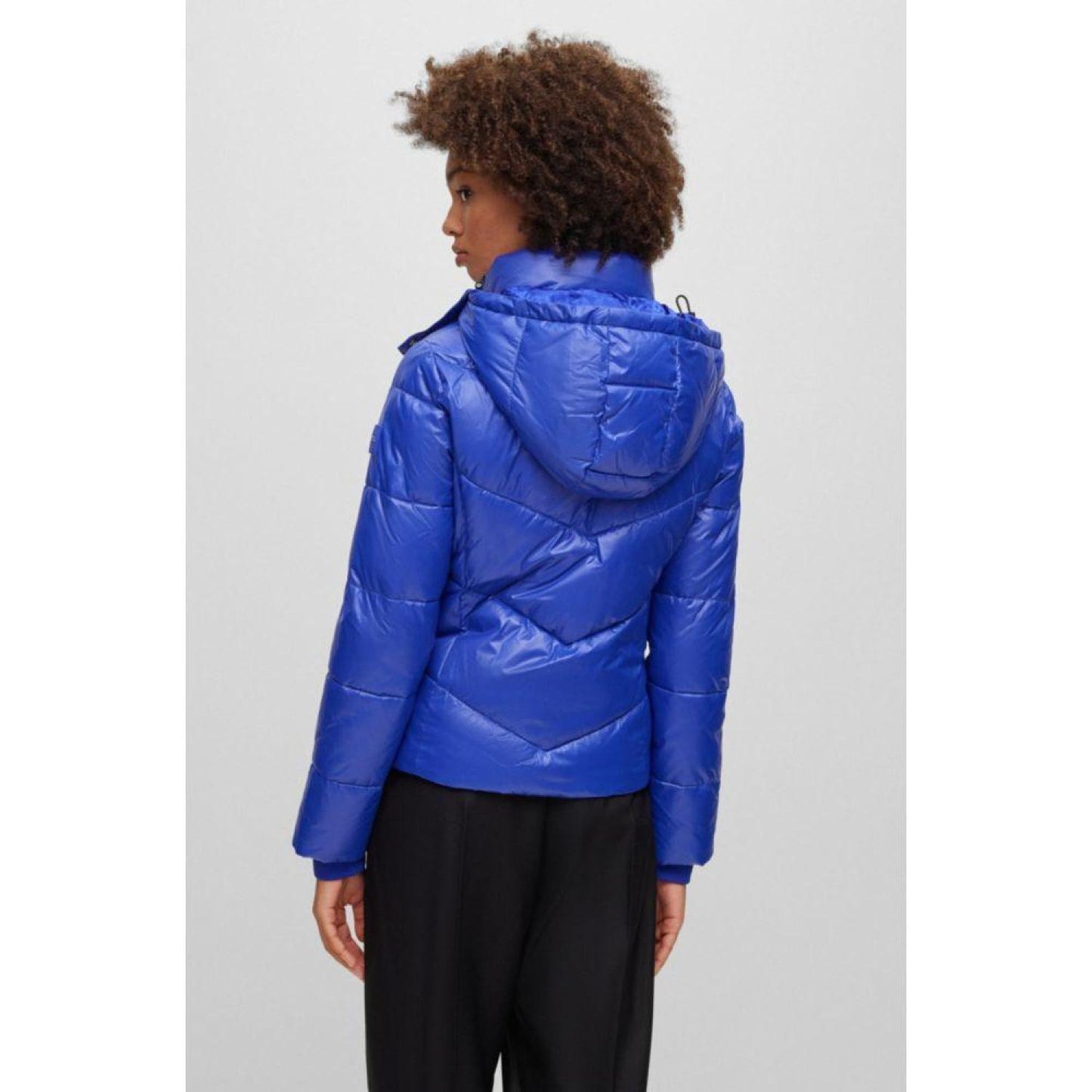 Water-repellent puffer jacket in gloss material