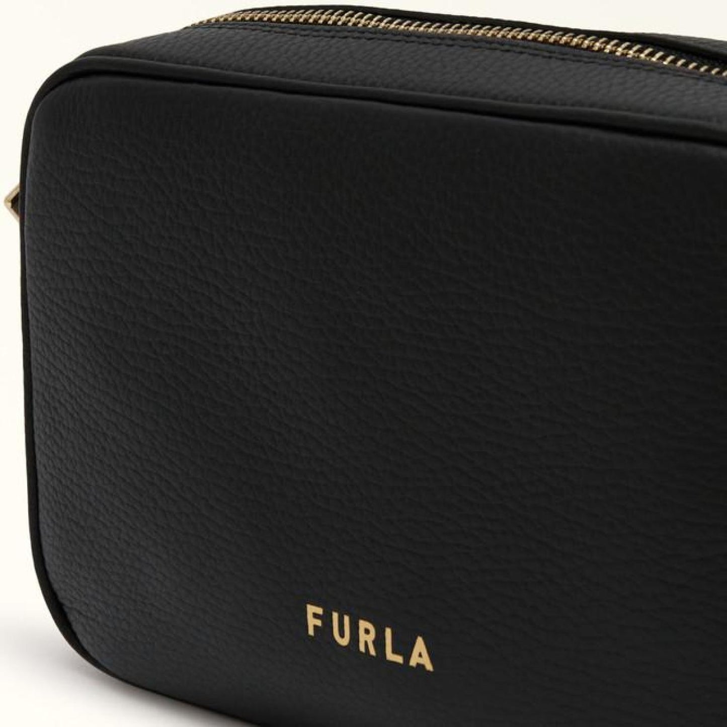 Furla Real