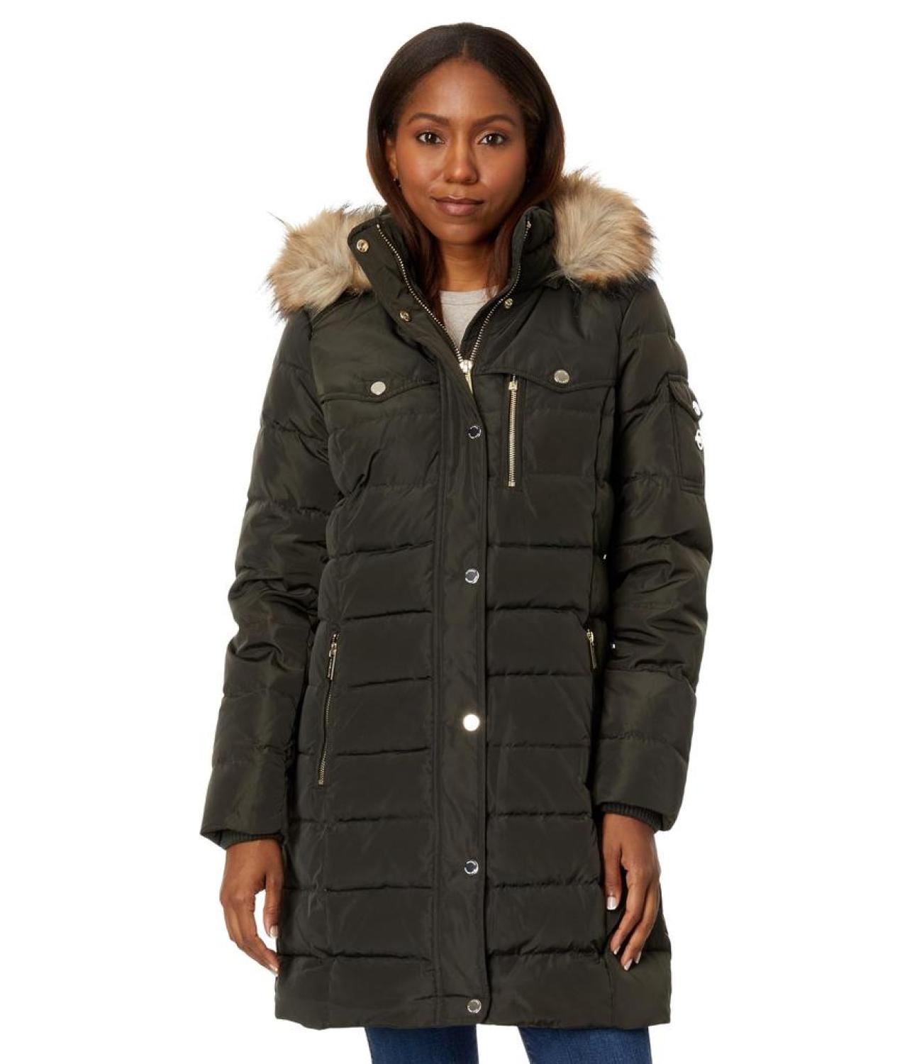 Snap Front Down Puffer M825943CZ