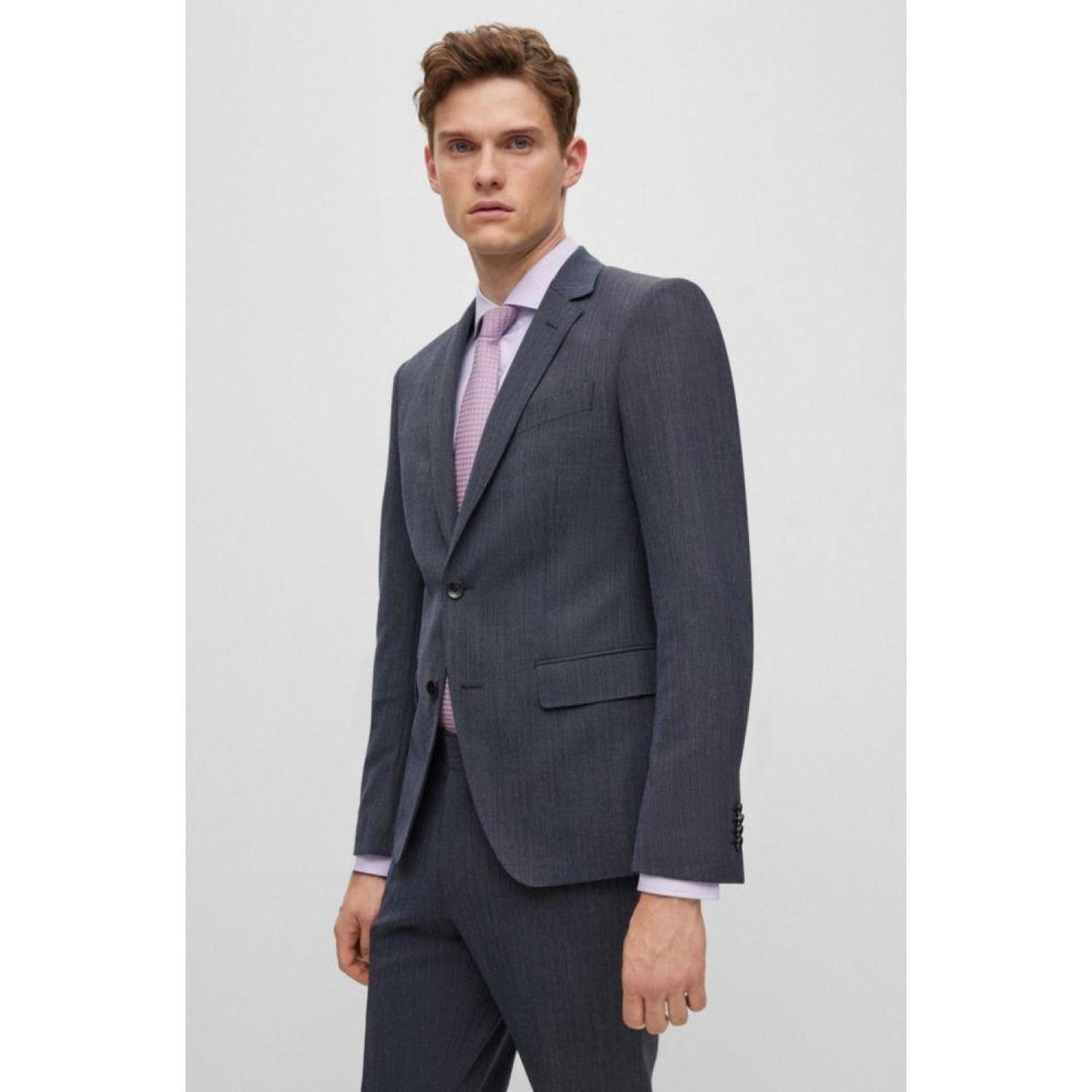 Slim-fit suit in a micro-patterned wool blend