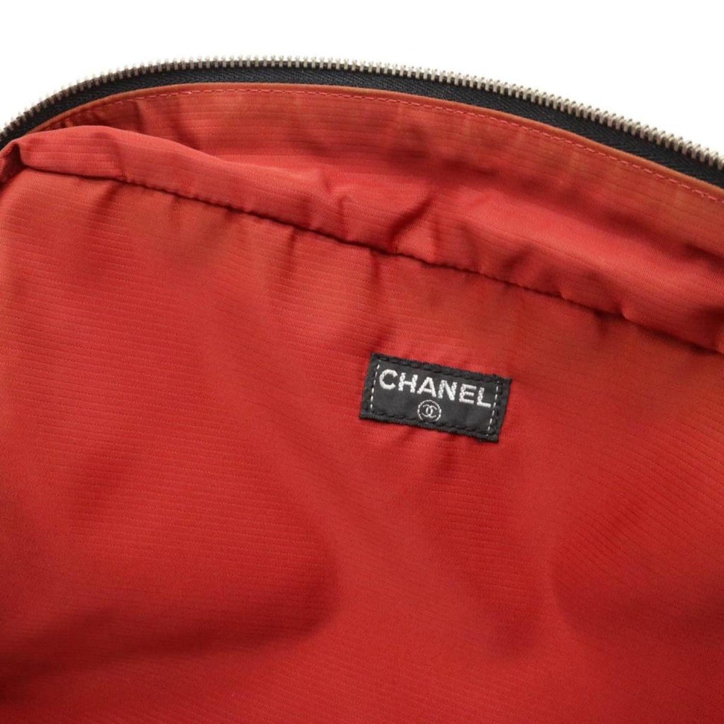 Chanel Travel Line  Synthetic Clutch Bag (Pre-Owned)