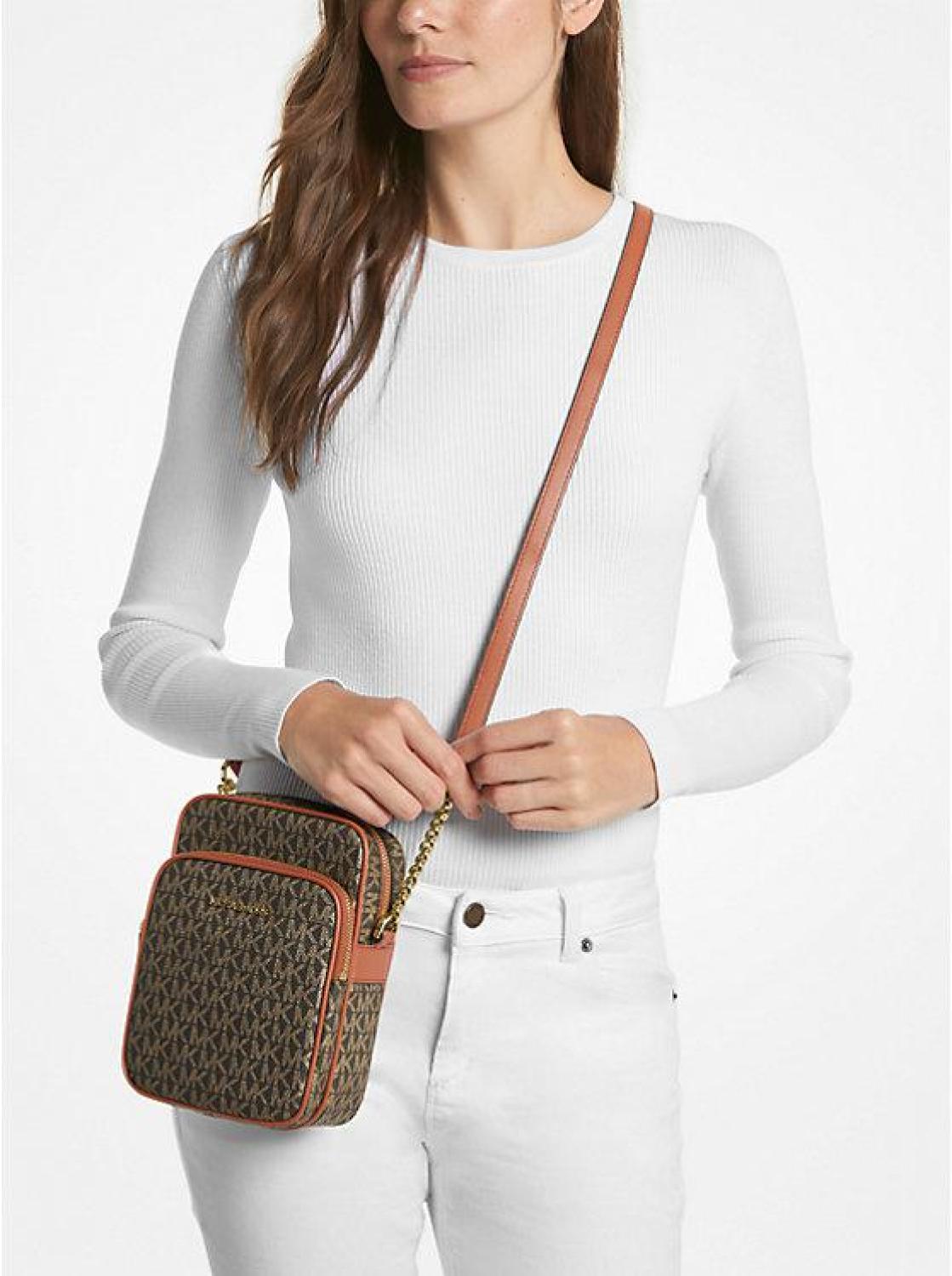 Jet Set Travel Medium Signature Logo Crossbody Bag