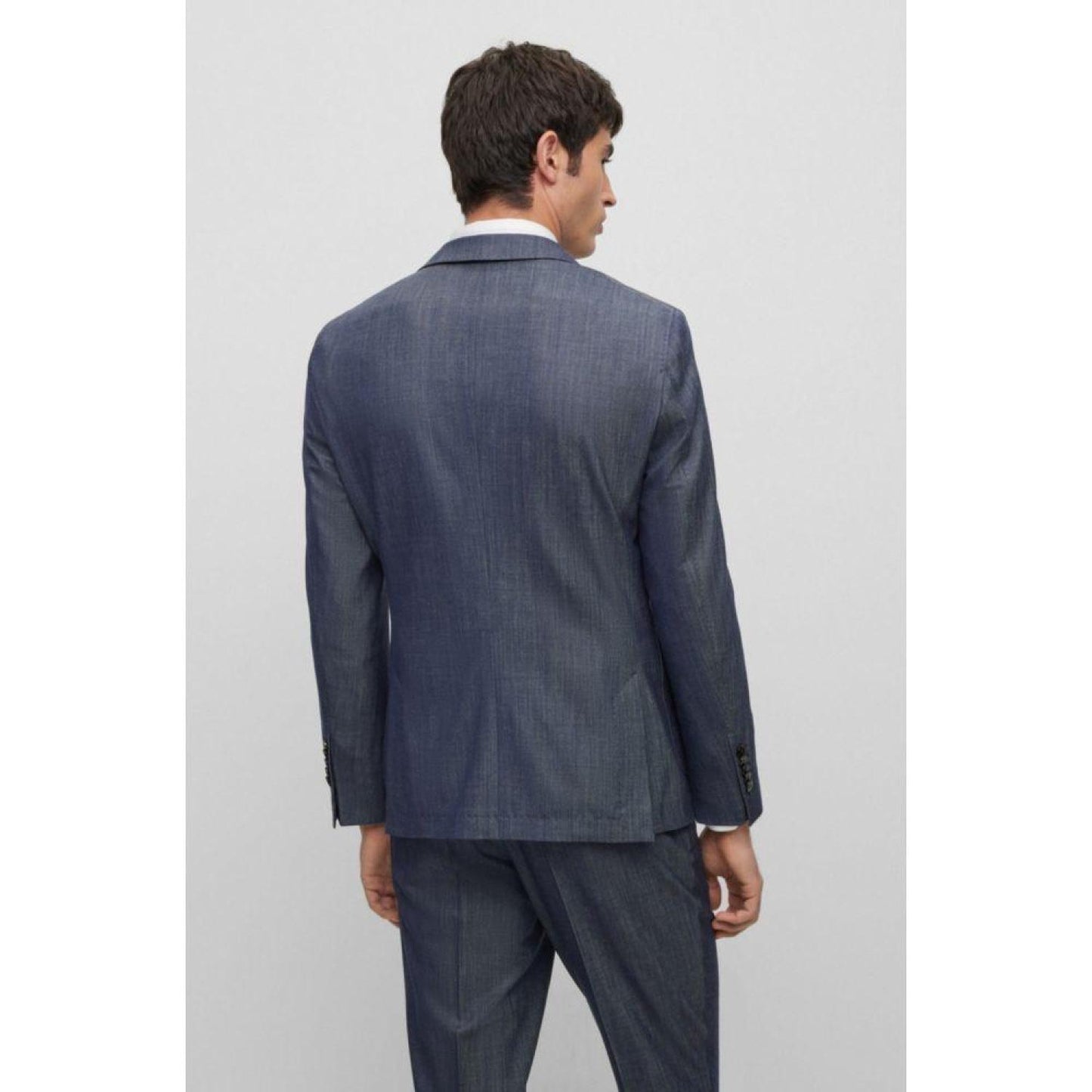 Slim-fit suit in stretch wool with silk and linen