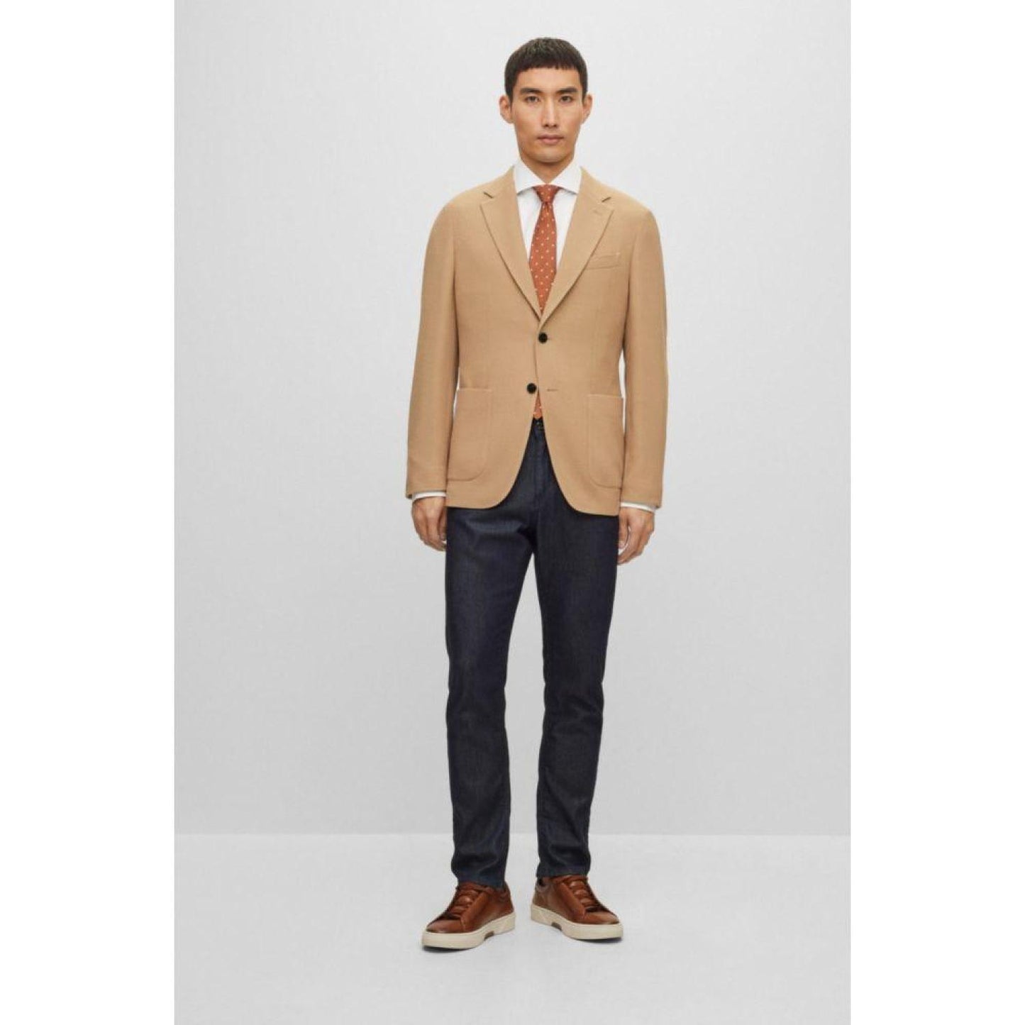 Slim-fit jacket in a micro-patterned wool blend