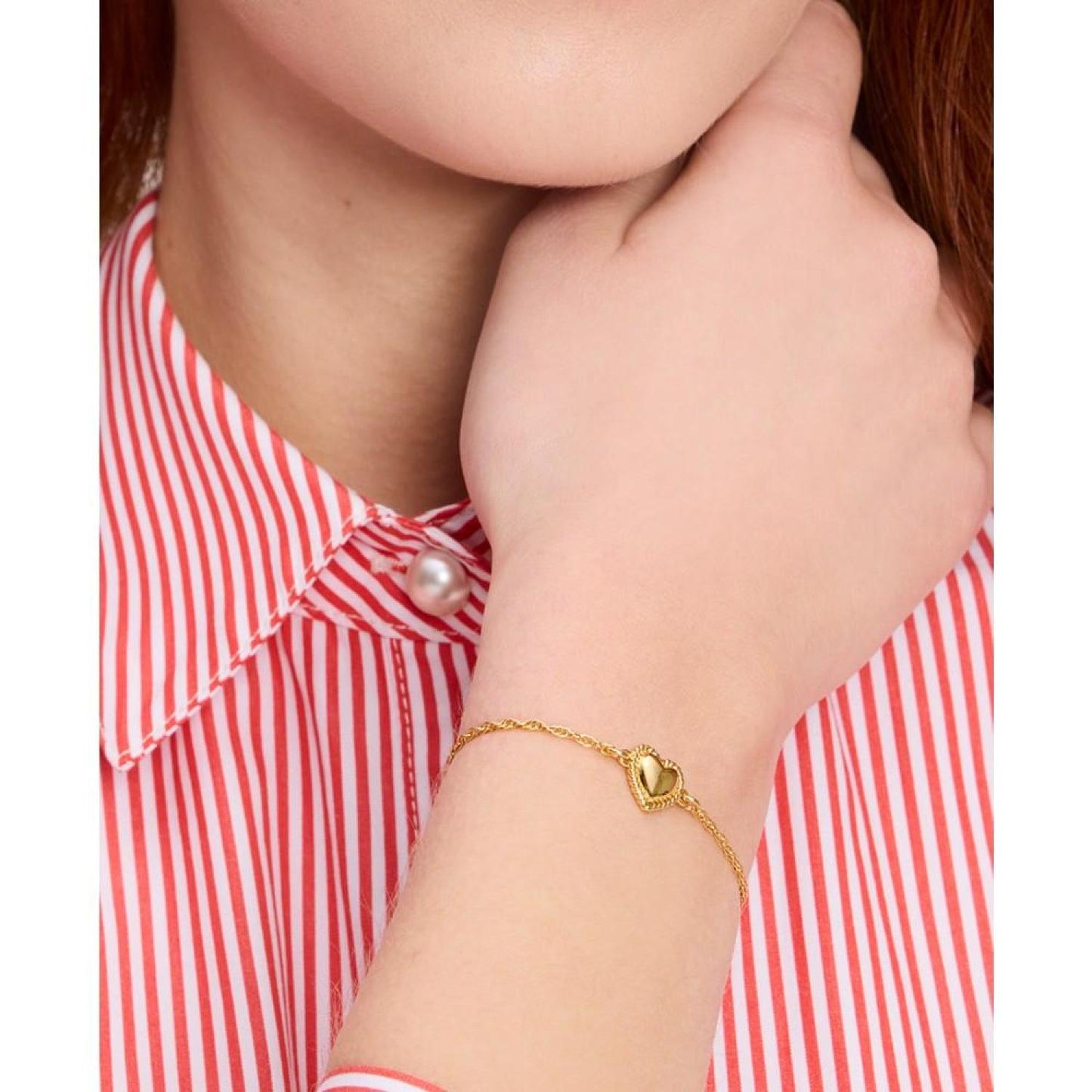 Gold-Tone Twisted Frame Heart Link Bracelet