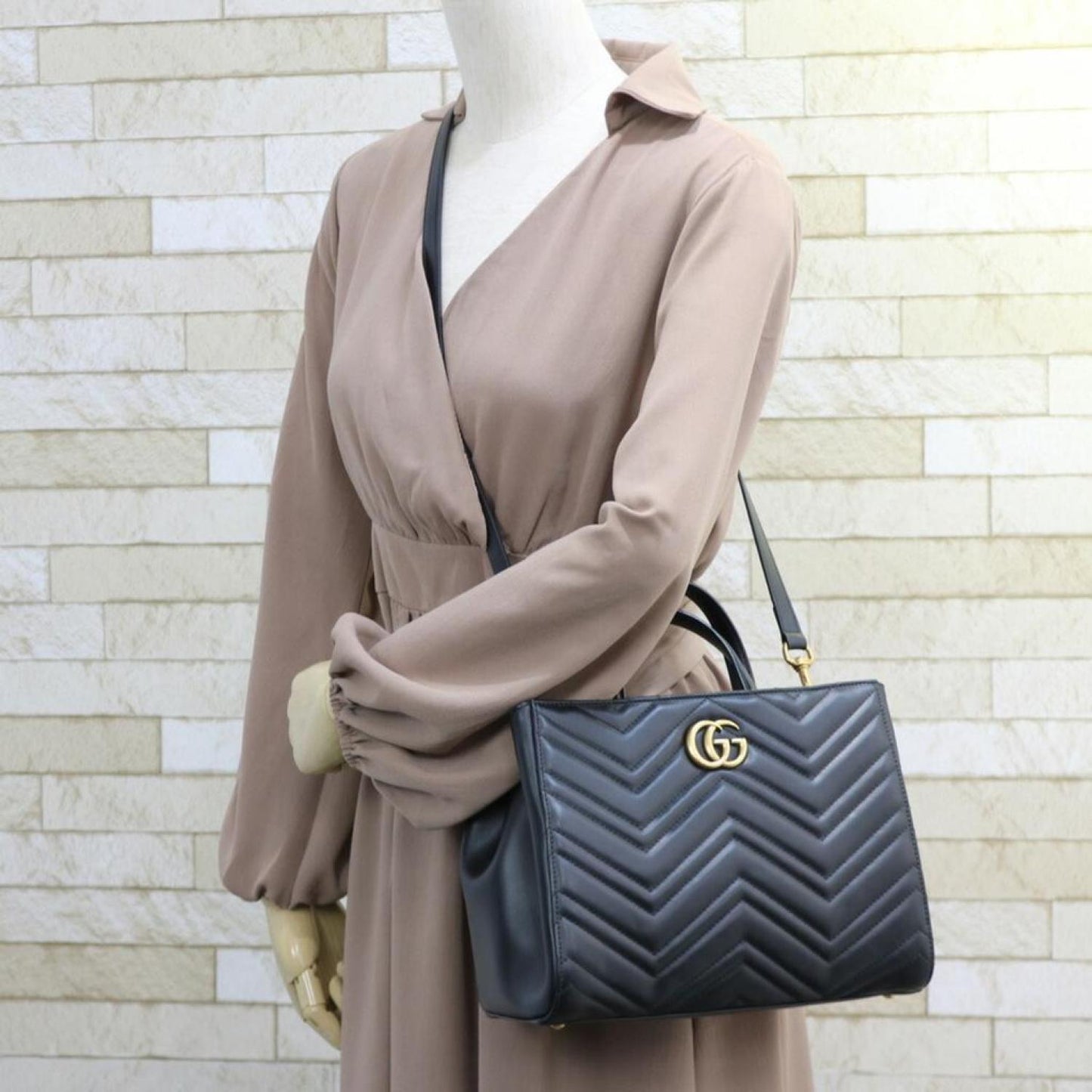 Gucci Gg Marmont Leather Handbag (Pre-Owned)