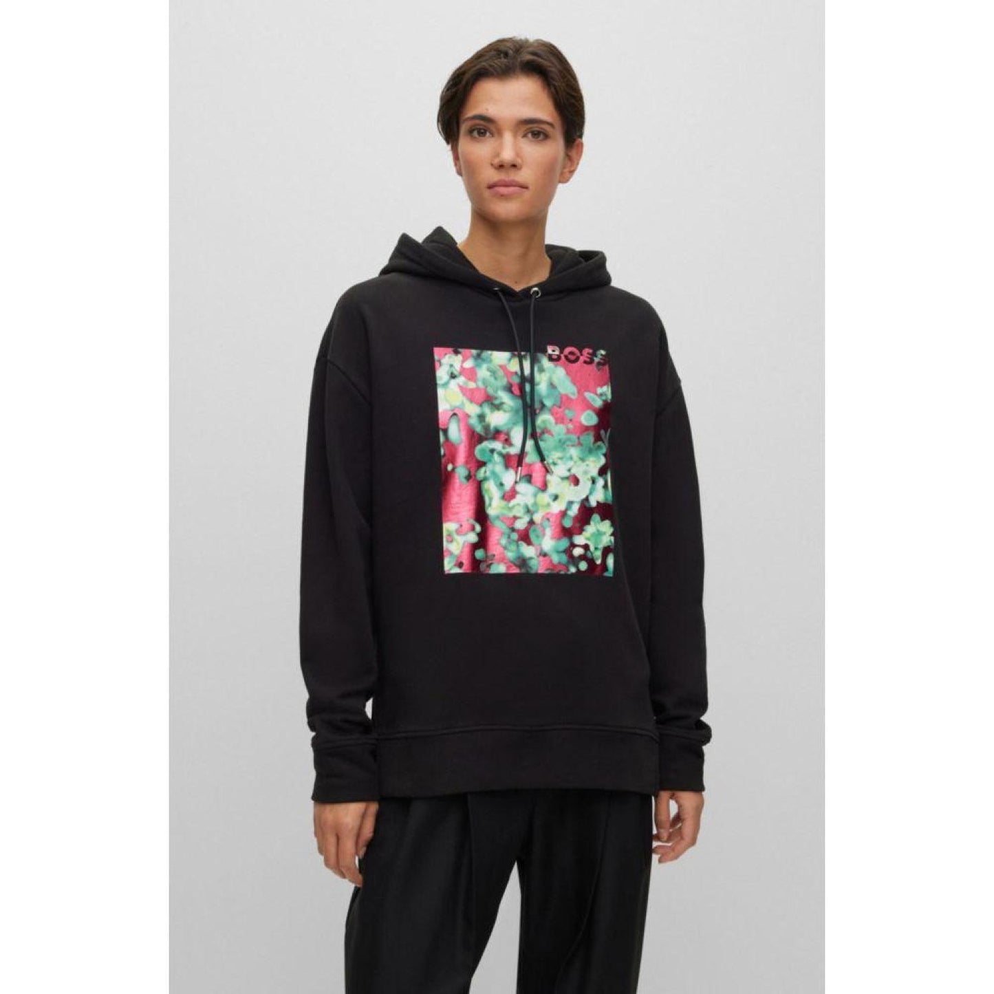 Relaxed-fit hoodie with seasonal artwork