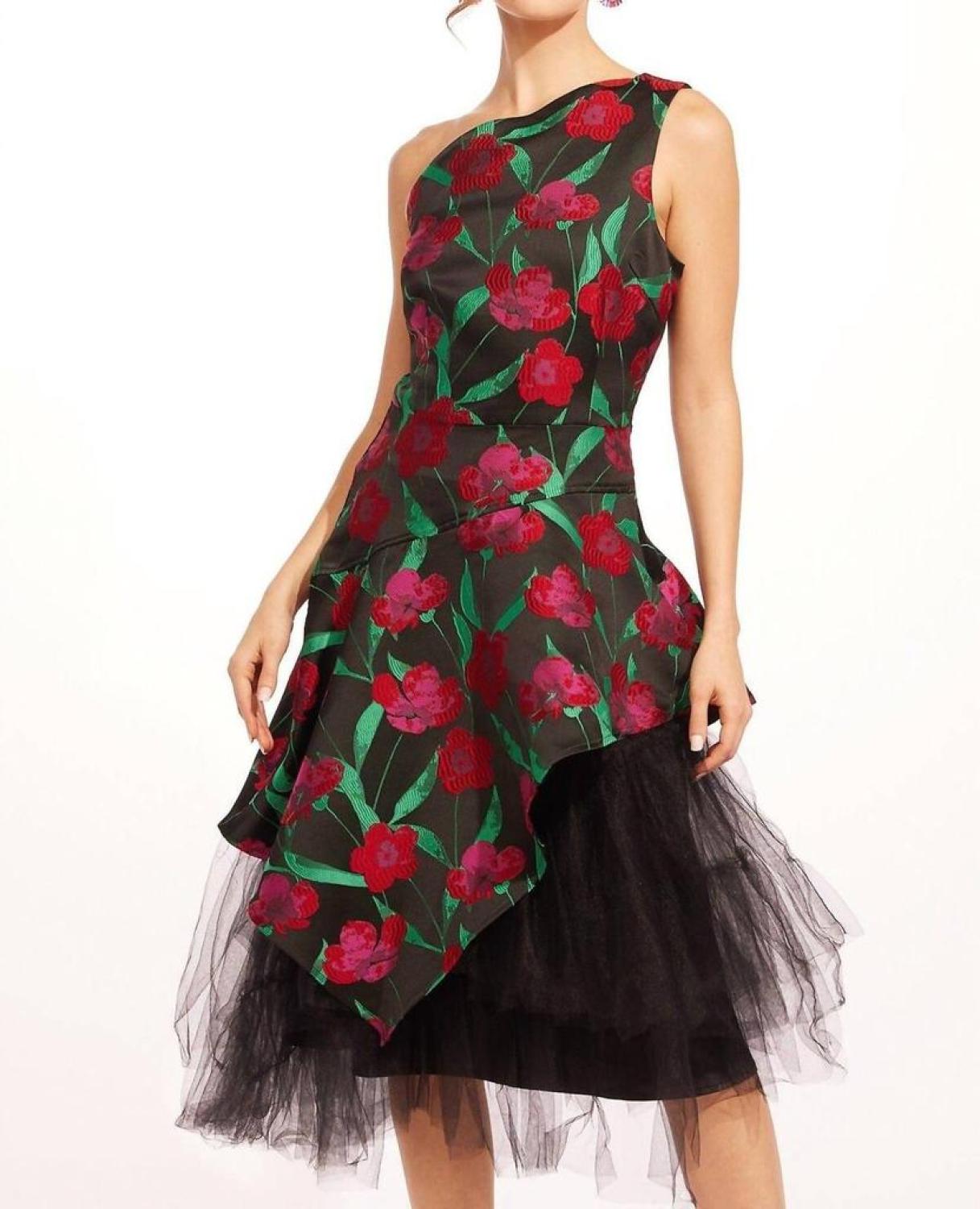 Basque Dress In Roses And Thorns