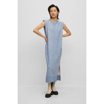 Sleeveless knitted sweatshirt-style dress in melange fabric