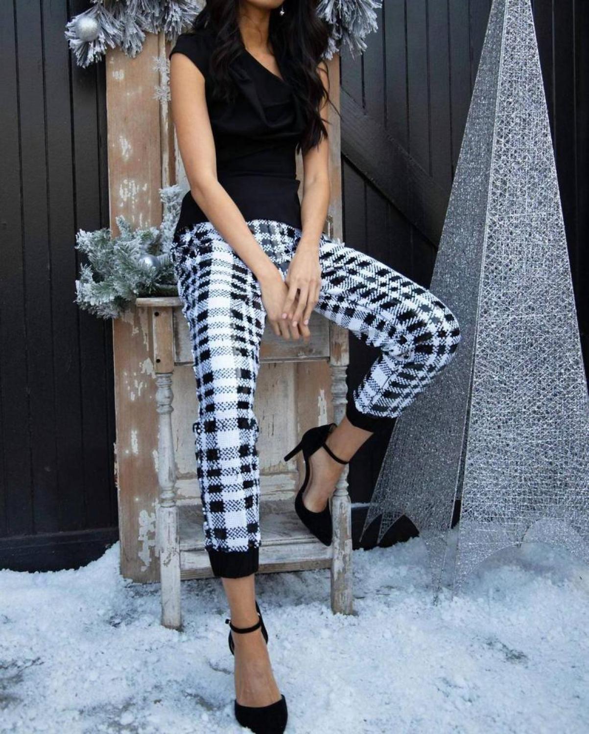 Fernanda Jogger In Plaid Sequins