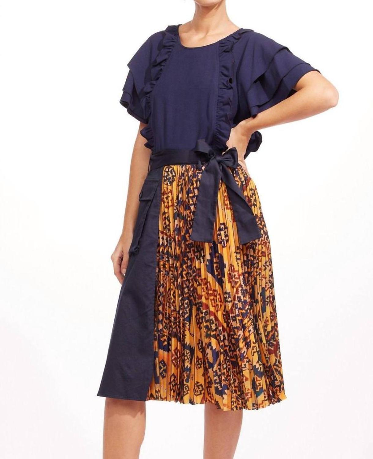 Pleated Cargo Skirt In Blue